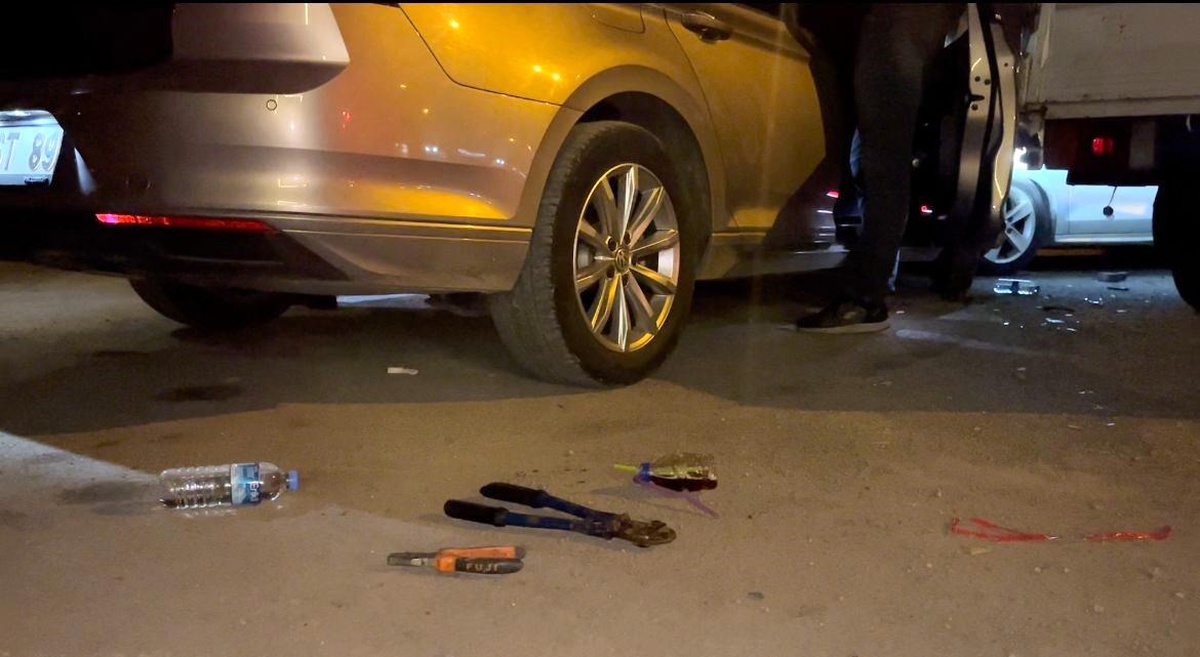 Bursa\'da Polis Takibi Sonucu Yakalanan Şüphelilerde Ruhsatsız Silah Ele Geçirildi
