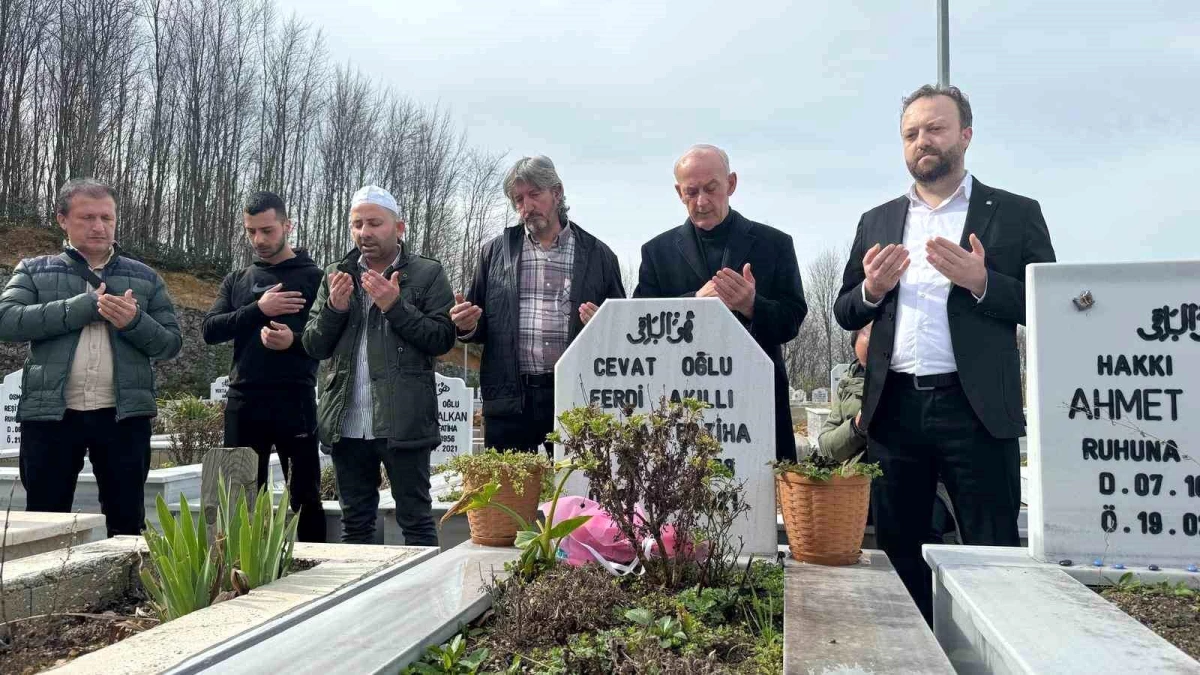 Zonguldak\'ta Gazeteci Ferdi Akıllı\'nın Vefatının İkinci Yılında Anma Programı Düzenlendi