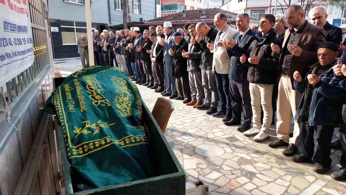 Samsun\'da Cami Lojmanında Çıkan Yangında İmam Hayatını Kaybetti