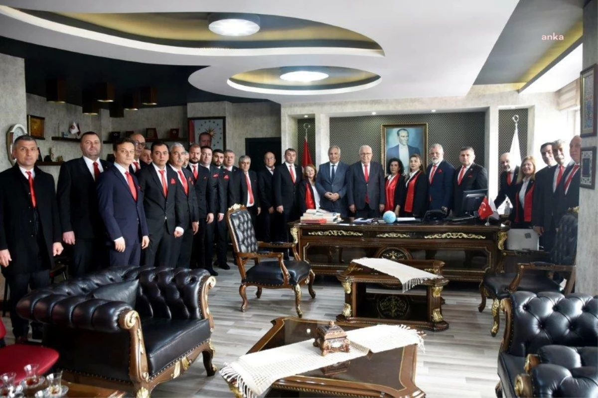 Kdz. Ereğli Belediye Başkanı Halil Posbıyık, Kaymakam Mehmet Yapıcı\'yı ziyaret etti