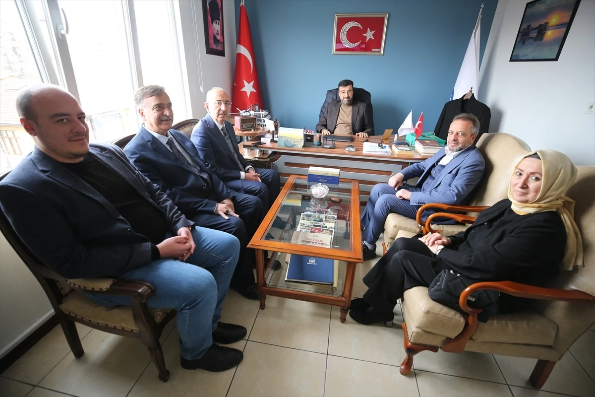 Meram Belediye Başkanı Mustafa Kavuş, 69 mahalleyi sık sık ziyaret ediyor