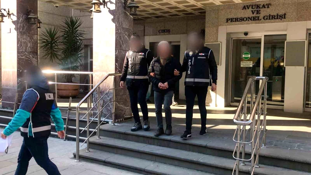 Rize\'de silah kaçakçılığı operasyonunda 3 kişi tutuklandı