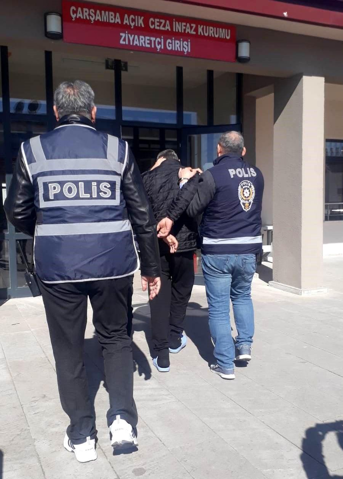 Samsun\'da 25 yıl 5 ay hapis cezası bulunan şahıs yakalandı