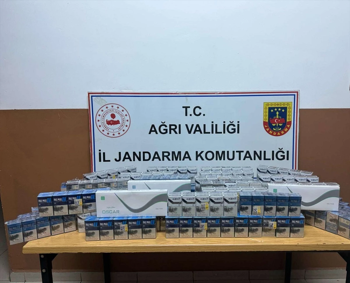 Ağrı\'da Kaçak Sigara Operasyonu: 950 Paket Ele Geçirildi, 3 Şüpheli Gözaltına Alındı