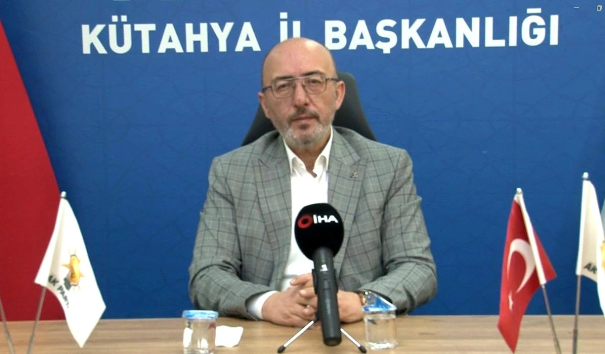 AK Parti Kütahya İl Başkanı Mustafa Önsay, Cumhurbaşkanı Erdoğan\'ın mitingine davet etti