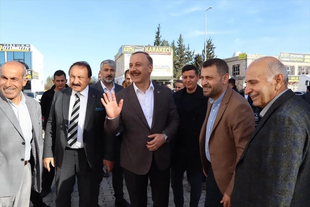 AK Parti Mardin Büyükşehir Belediye Başkan adayı Abdullah Erin, Kızıltepe Hububat ve Ticaret Merkezini ziyaret etti