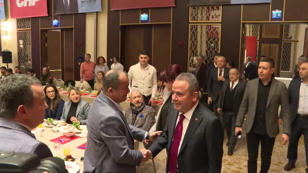 Antalya Büyükşehir Belediye Başkanı Böcek: "5 Yıllık Süreçte 77 Projeyle Yola Çıktık, 182 Proje Tamamladık"