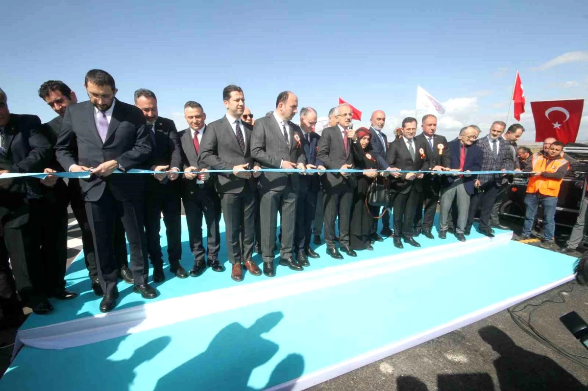 Bakan Uraloğlu: "Bu yolumuz ile toplam 57 milyon lira tasarruf sağlayacağız"