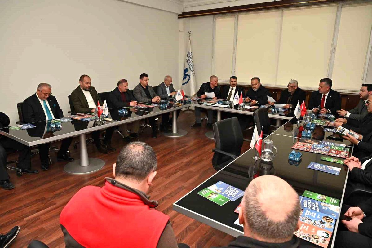 Bursa Büyükşehir Belediye Başkanı Otosansit\'i Ziyaret Etti