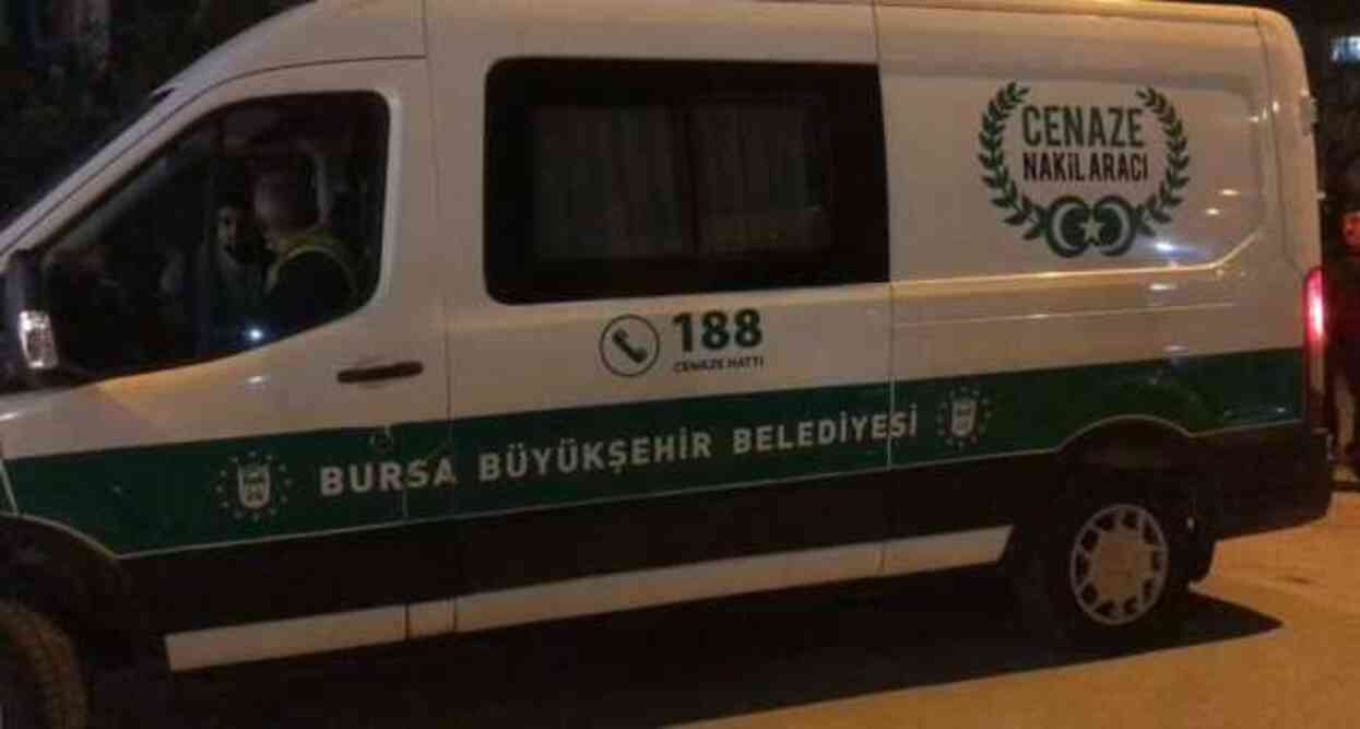 Boşandığı eşini silahla vurduktan sonra intihar etti Boşandığı eşini silahla vurduktan sonra intihar etti