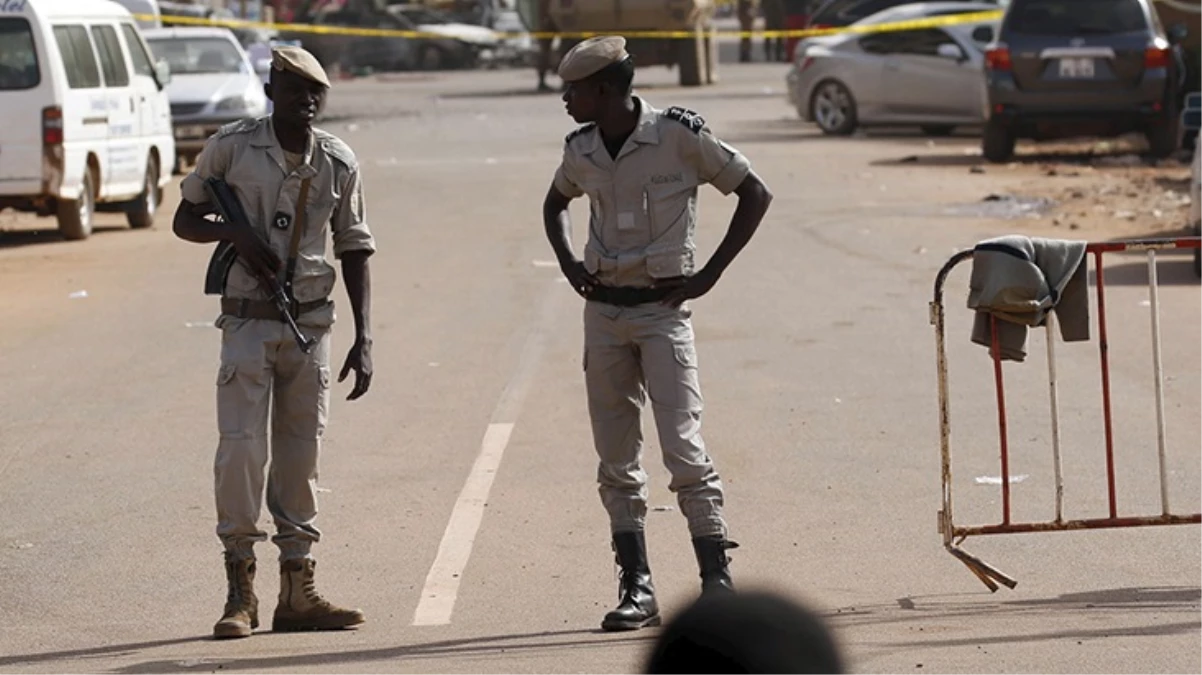 Burkina Faso\'da camiye düzenlenen silahlı saldırıda 14 kişi hayatını kaybetti