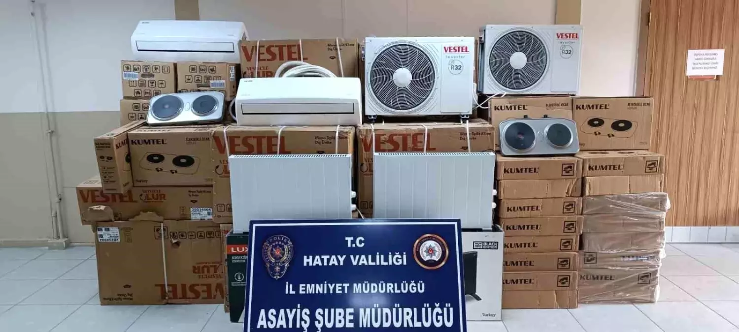 Hatay\'da Depremzedelerin Yaşadığı Konteyner Kentte Hırsızlık Olayı