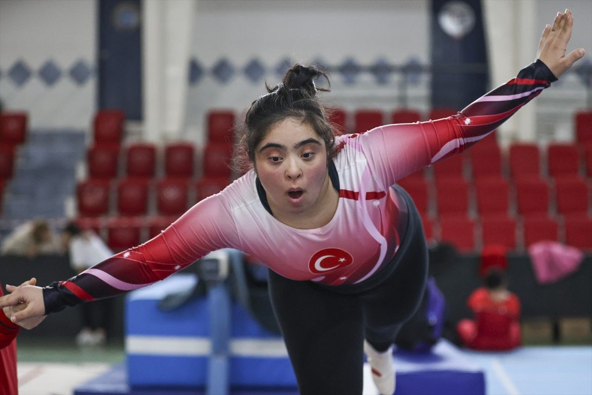 Down Sendromlu Özel Sporcular Cimnastikte Var Olabilmek İçin Emek Veriyor