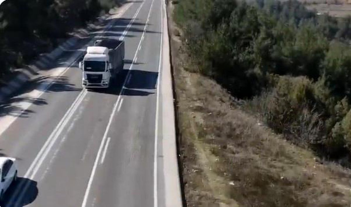 Bilecik\'te drone ile yapılan trafik denetimlerinde 602 bin 400 TL ceza uygulandı