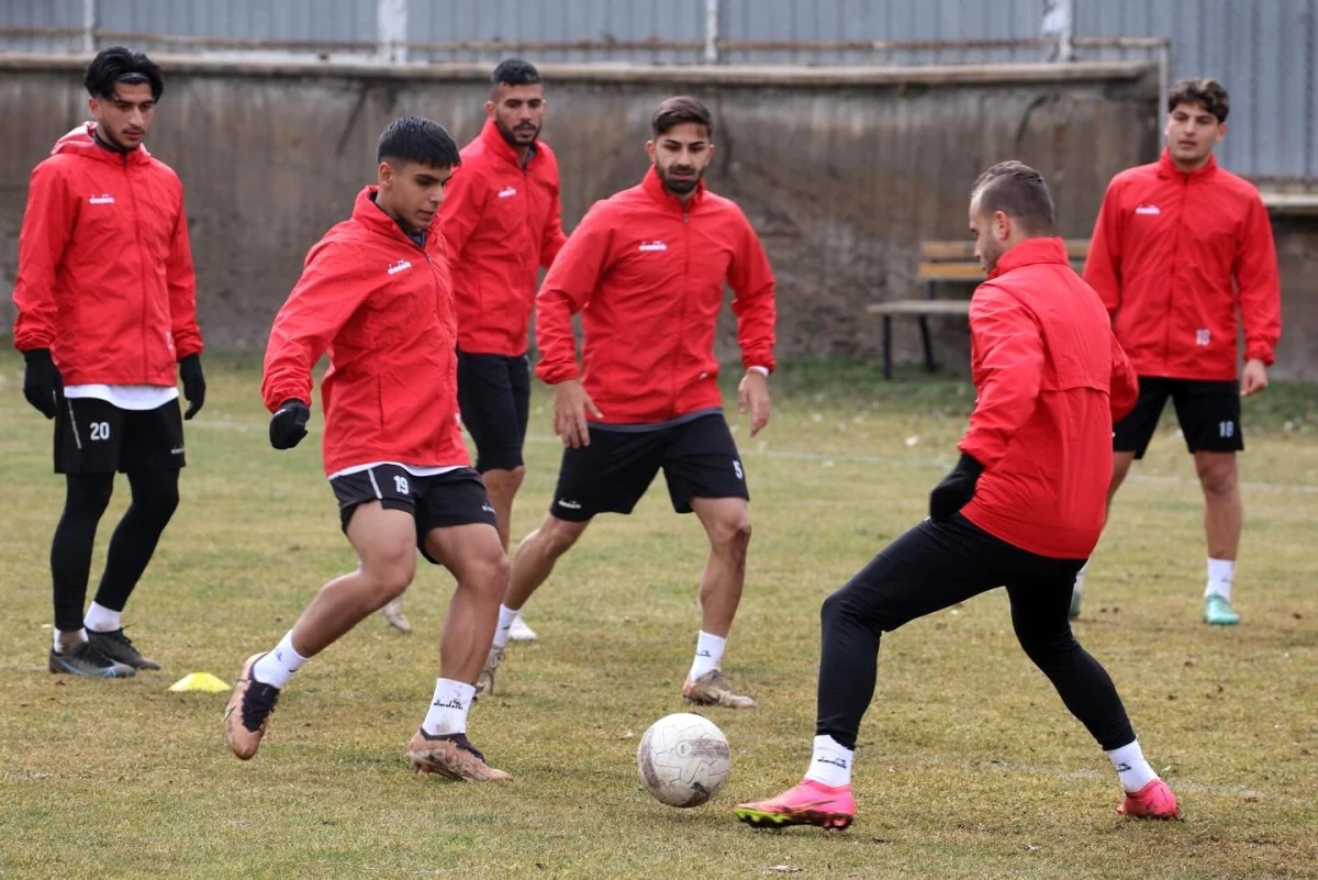 Elazığspor, Karşıyaka maçı hazırlıklarına başlıyor