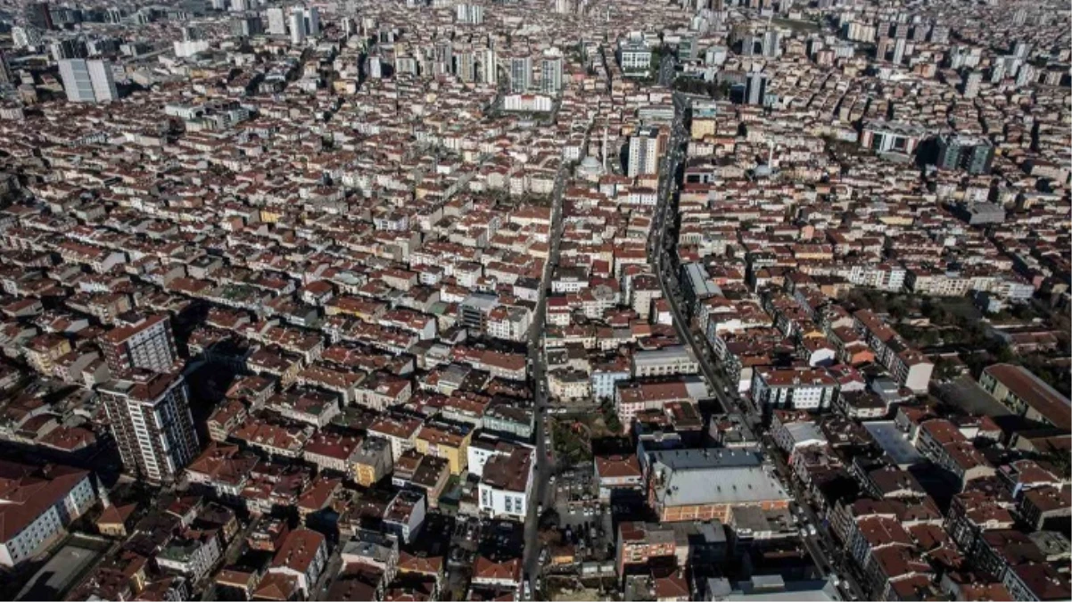 İBB "deprem" raporu hazır! İşte İstanbul\'da acil dönüştürülmesi gereken 7 ilçe