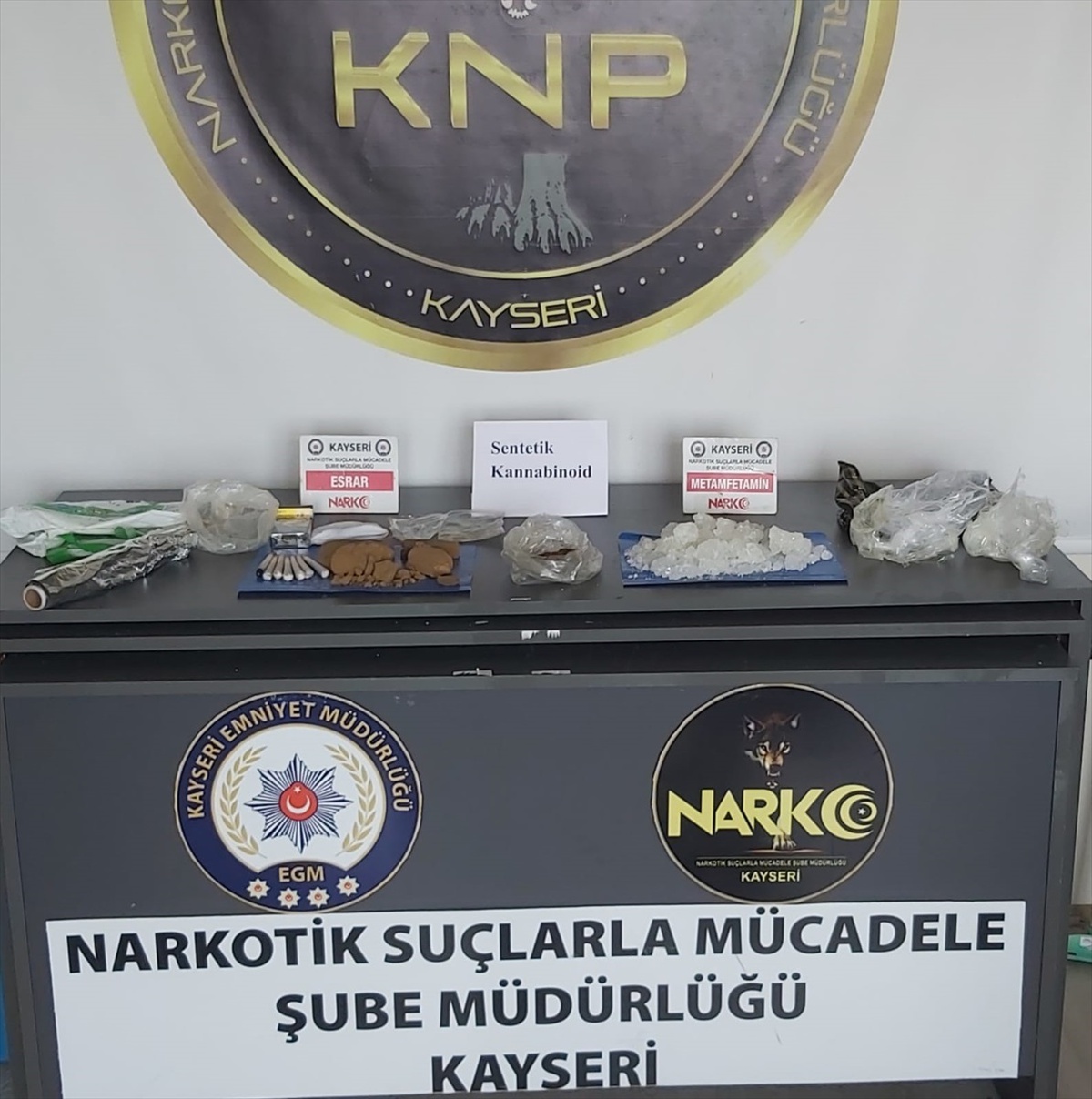 Kayseri\'de 1 kilo 385 gram uyuşturucu ele geçirildi