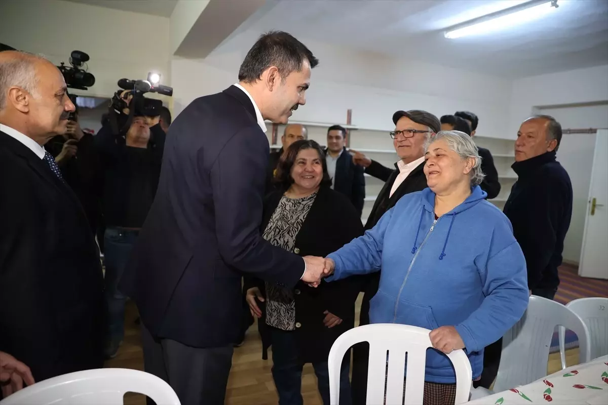 Murat Kurum: İstanbul\'da Alevi Cemevlerine Destek Vereceğiz