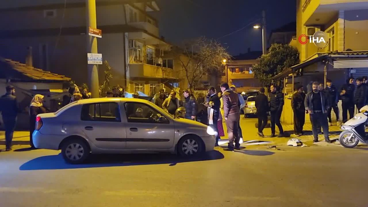 Otomobilin camına çarparak savrulan motosiklet sürücüsü yaralandı