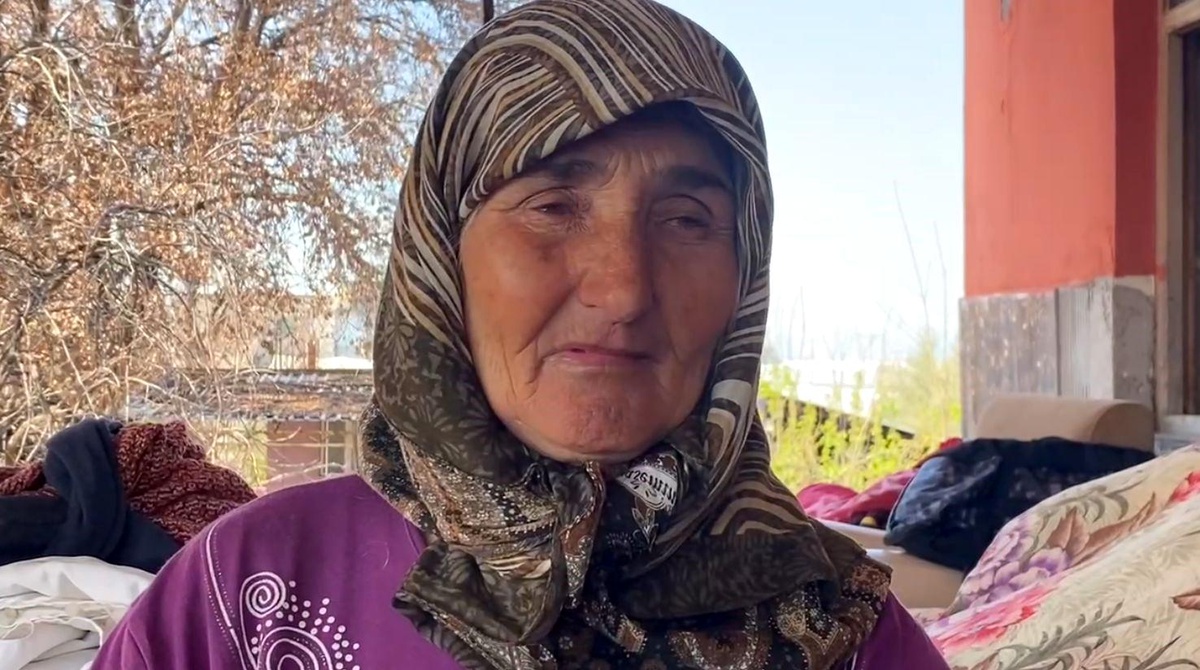 Antalya\'da Müstakil Evde Çıkan Yangında Eşyalar Kullanılamaz Hale Geldi