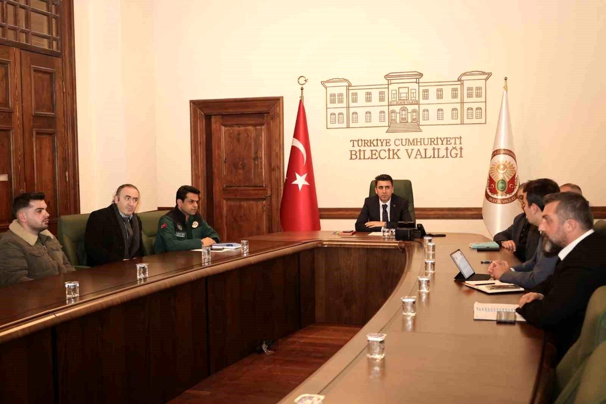 Bilecik Valisi Şefik Aygöl, Karasu Deresi Taşkın Önleme Toplantısı Düzenledi