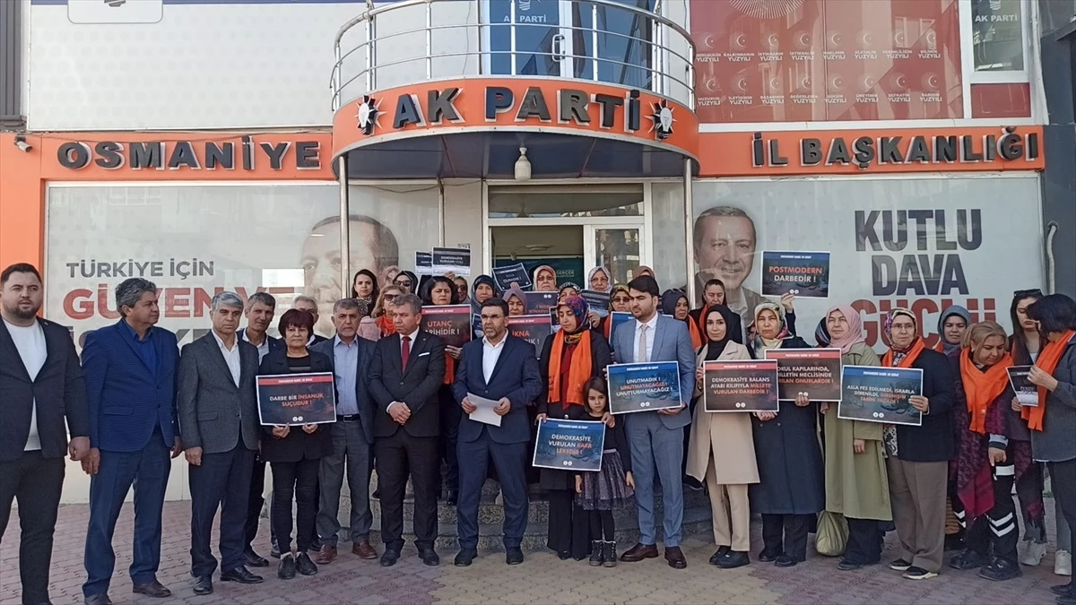 AK Parti Teşkilatları 28 Şubat Darbesini Anma Açıklaması Yaptı