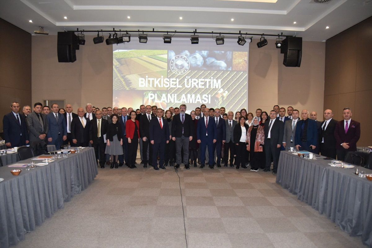 Antalya\'da tarımsal üretimin planlanması için istişare toplantısı düzenlendi