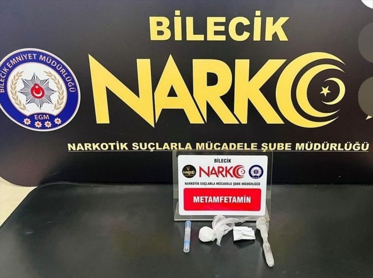 Bilecik\'te Uyuşturucu Operasyonunda 3 Şüpheli Yakalandı