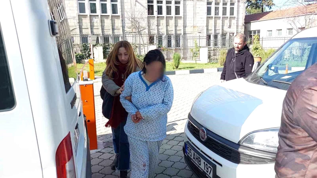 Samsun\'da tartıştığı erkek arkadaşını bıçakla ağır yaralayan kadın tutuklandı