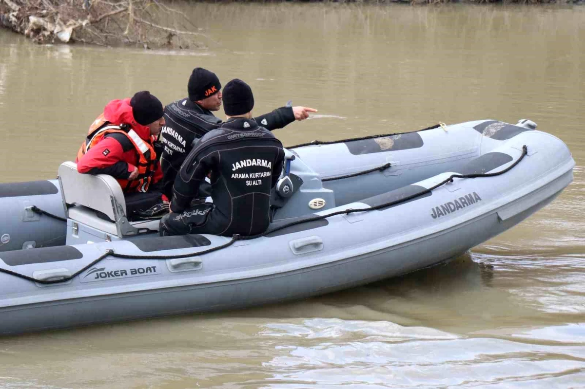 Sakarya\'da kaybolan kadının cansız bedeni nehirde bulundu