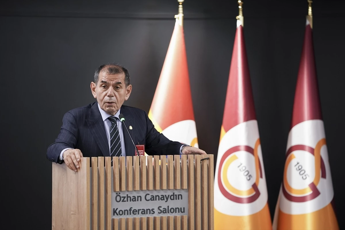 Galatasaray Başkanı Dursun Özbek: Galatasaray\'a karşı açılan 8-9 cephe var