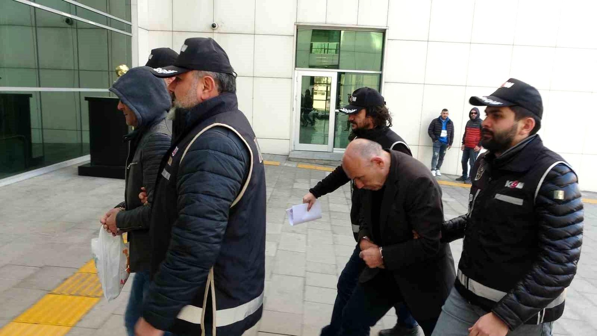 Türkiye Genelinde Mali Suçlara Yönelik Operasyon: Ordu\'da 2 Şüpheli Gözaltına Alındı