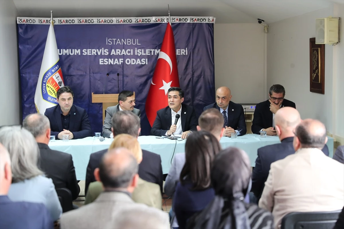 İYİ Parti İstanbul Büyükşehir Belediye Başkan Adayı Buğra Kavuncu, kayıt dışı ekonomi ve kaçak uygulamaları ortadan kaldırmayı hedefliyor