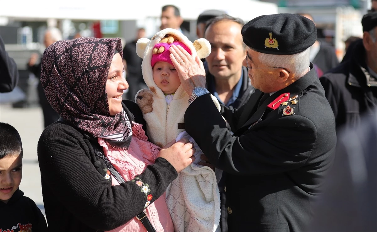 Jandarma Genel Komutanı Aksaray\'da ziyaretlerde bulundu