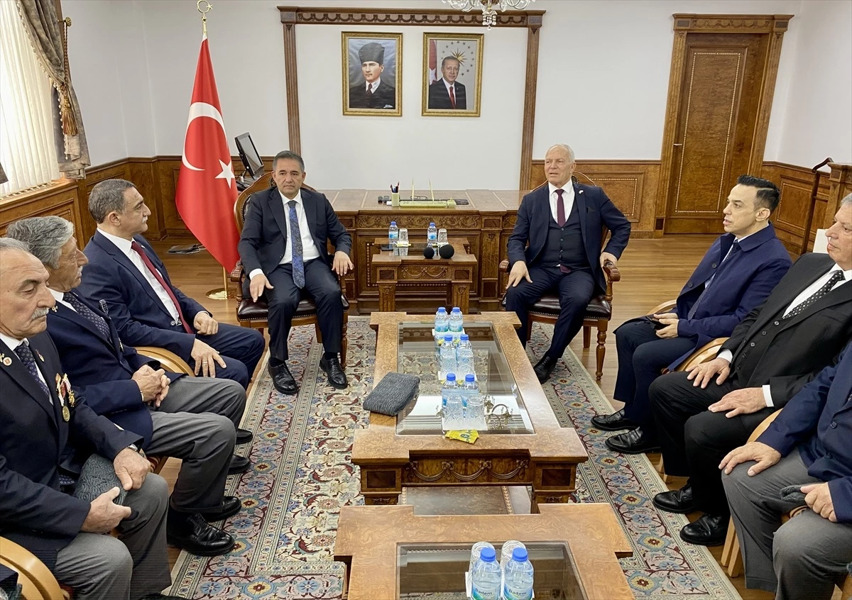 KKTC Cumhuriyet Meclisi Başkanı Zorlu Töre, Kırşehir Valiliğine ziyarette bulundu