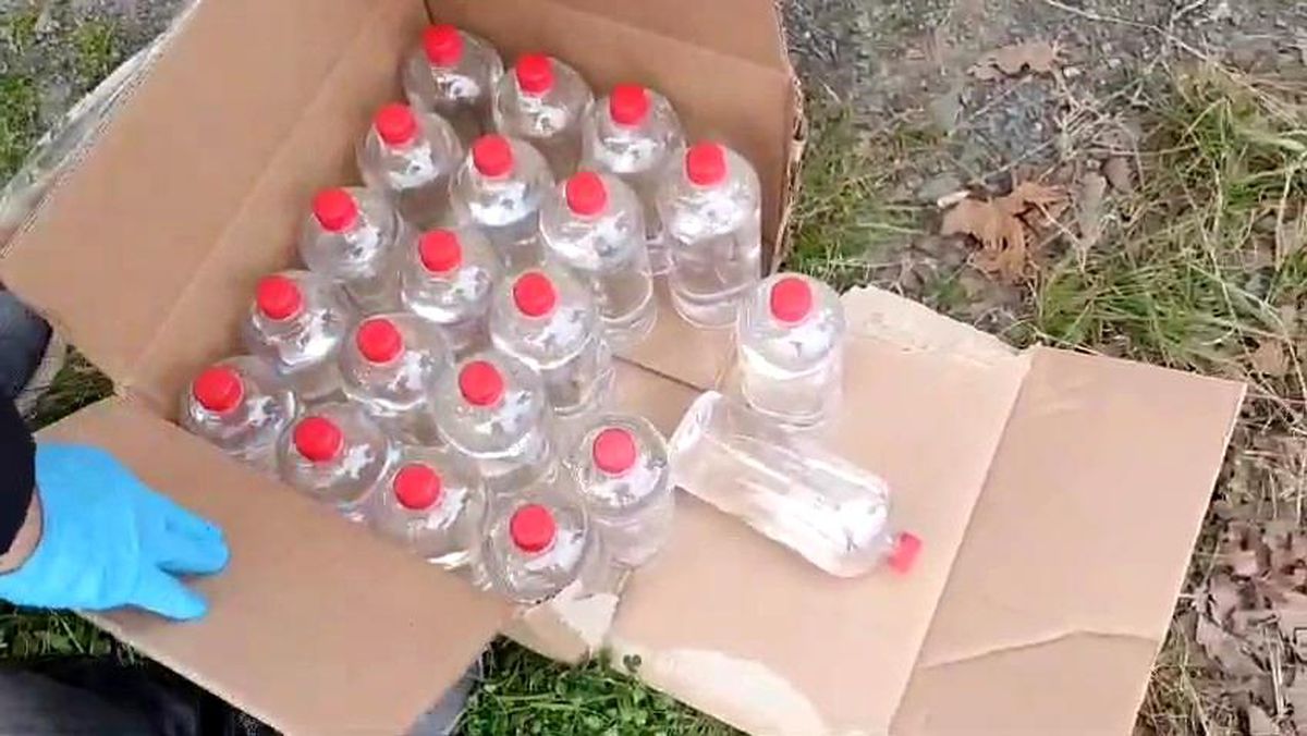 Samsun\'da Kamyon İçinde 200 Litre Etil Alkol Ele Geçirildi