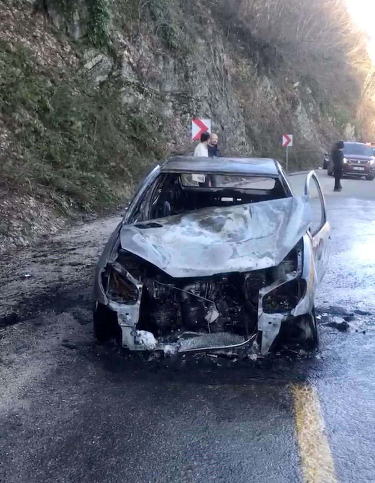 Kastamonu\'da Otomobil Yangını: Araç Kullanılamaz Hale Geldi