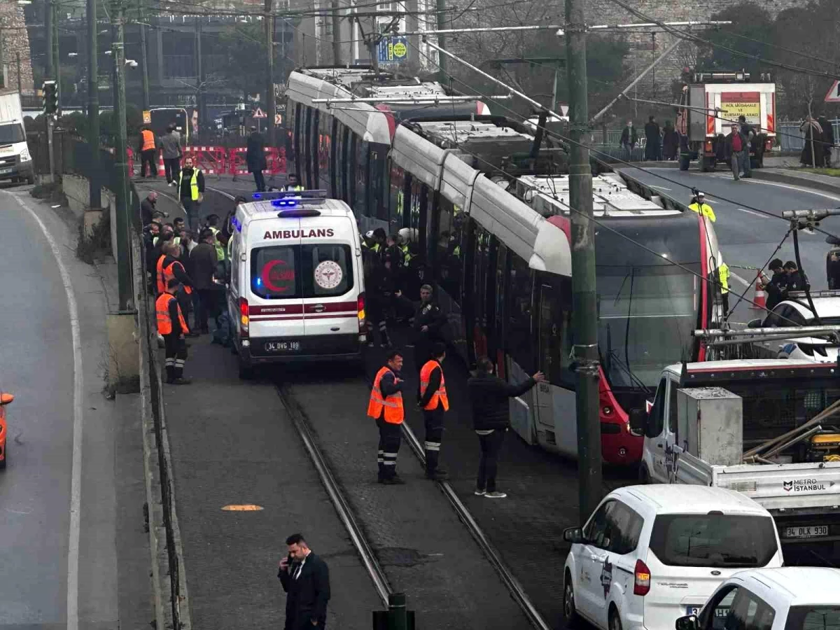 İstanbul Topkapı\'da Tramvay Kazası: 1 Ölü