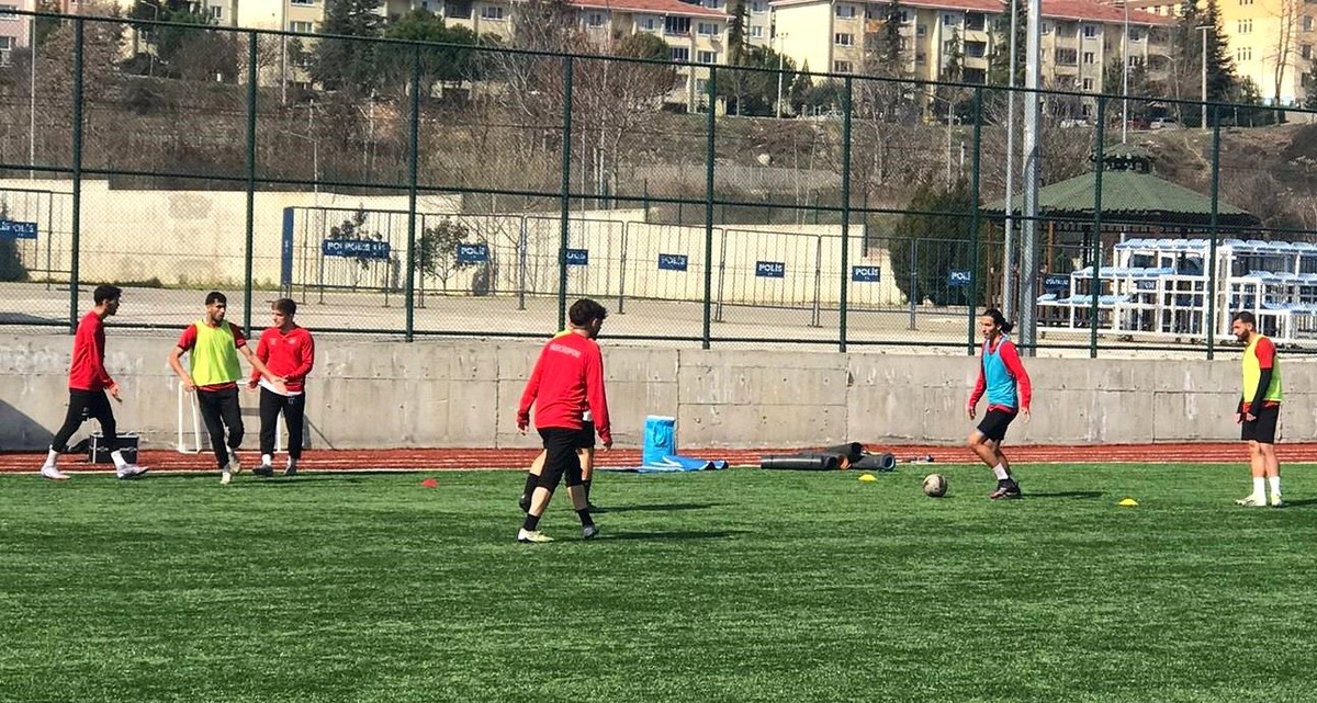 1969 Bilecik Spor Kulübü, Yıldızspor 45 maçı için hazırlıklarını sürdürüyor