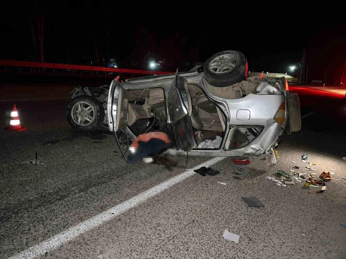 Adana\'da Kontrolden Çıkan Cip Takla Attı: Sürücü Hayatını Kaybetti