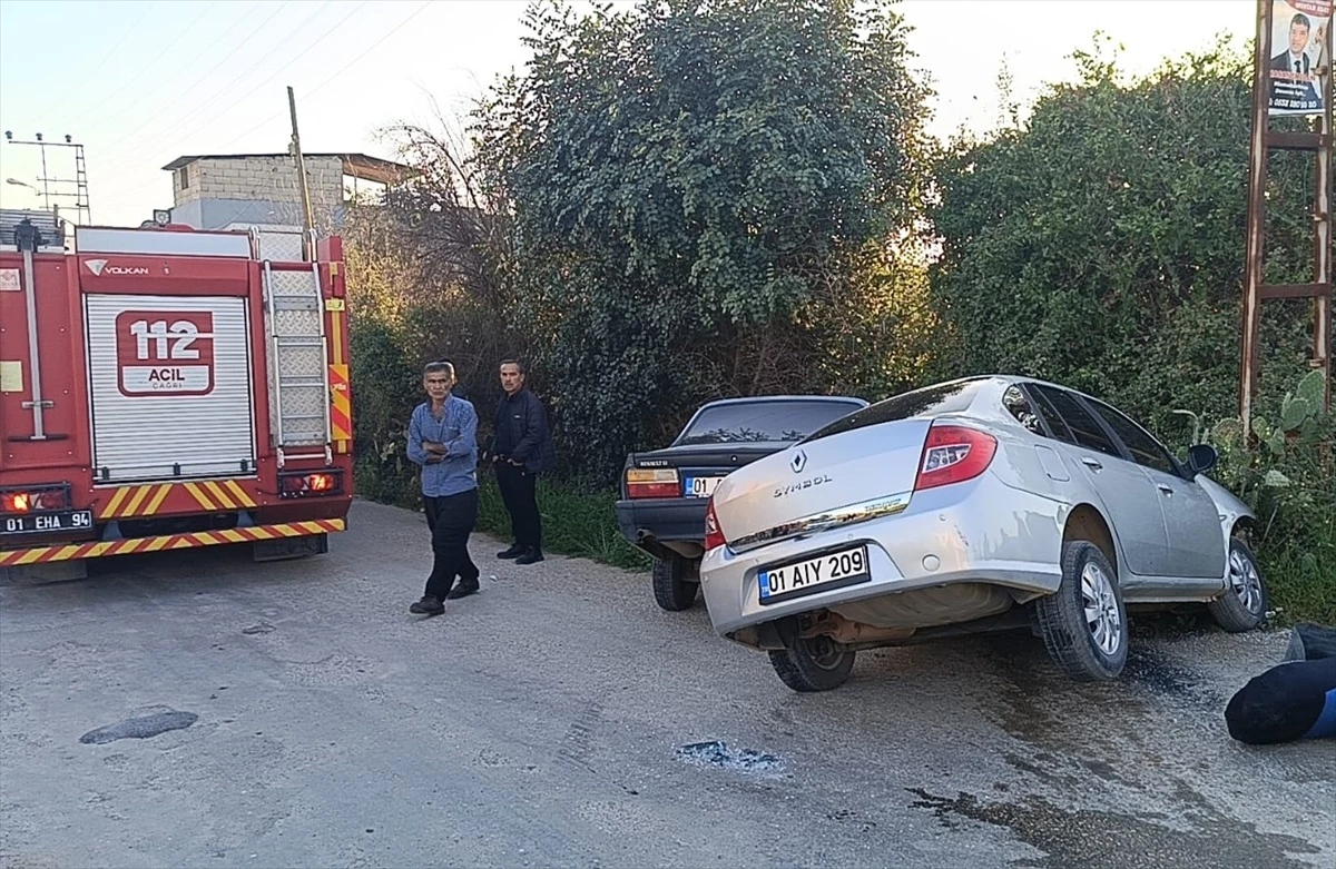 Adana Kozan\'da Otomobil Çarpışması: 2\'si Çocuk 6 Kişi Yaralandı