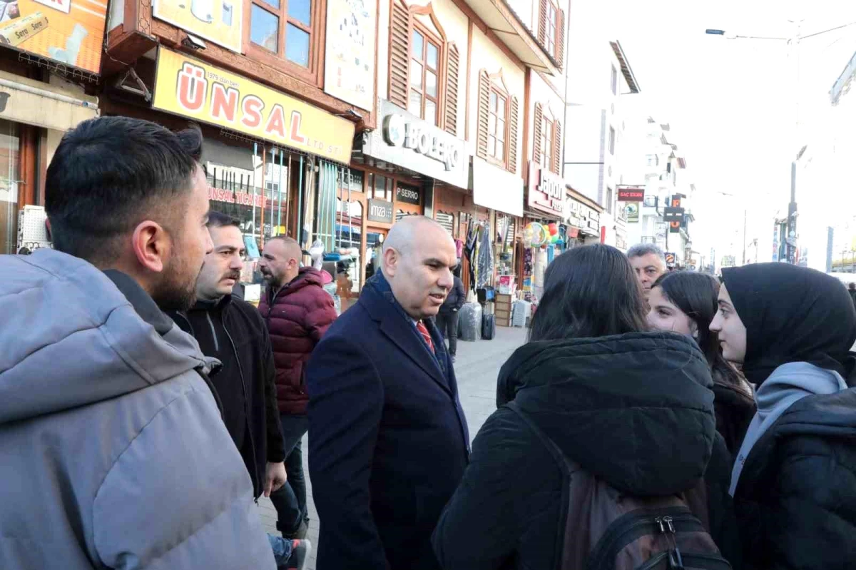 Ağrı Valisi Mustafa Koç, esnaf ve vatandaşlarla buluştu