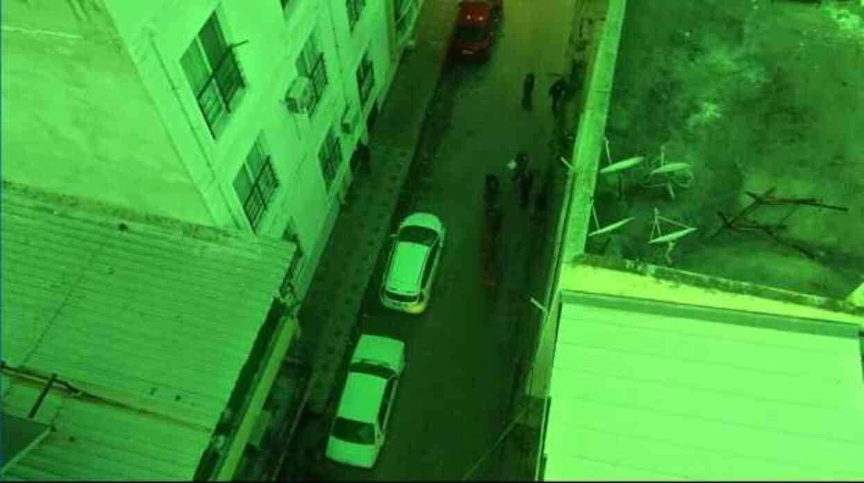 Aydın ve Hatay'da 2 organize suç örgütü çökertildi! Elebaşları dahil 37 şüpheli gözaltına alındı Aydın ve Hatay'da 2 organize suç örgütü çökertildi! Elebaşları dahil 37 şüpheli gözaltına alındı