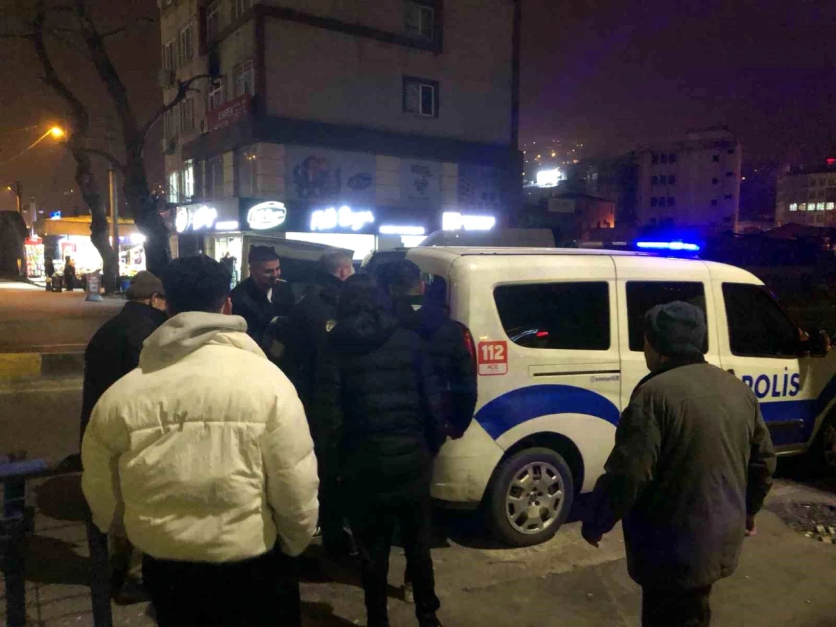 Zonguldak Merkezinde Alkollü Şahıs Yerde Yatarken Ekipler Harekete Geçti