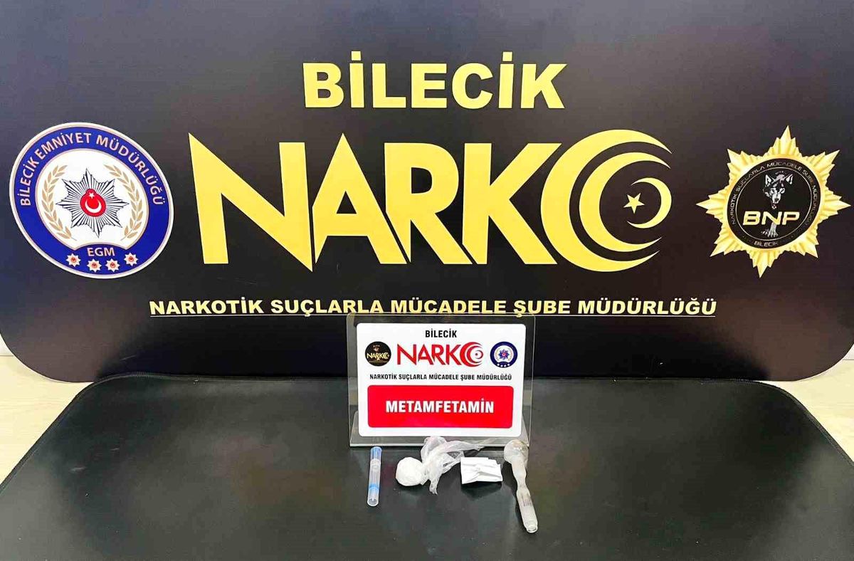 Bilecik\'te yapılan uyuşturucu operasyonunda 3 şahıs hakkında yasal işlem başlatıldı