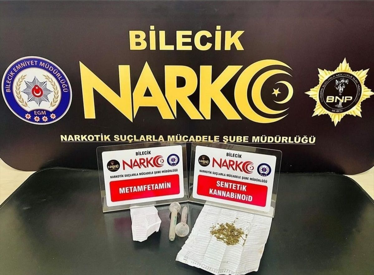 Bilecik\'te Uyuşturucu Operasyonunda 3 Şüpheli Yakalandı