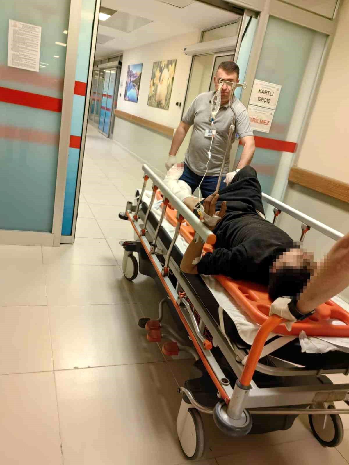 İnegöl\'de Mobilya İmalathanesinde Genç Bir Kişinin Bacağı Parçalandı