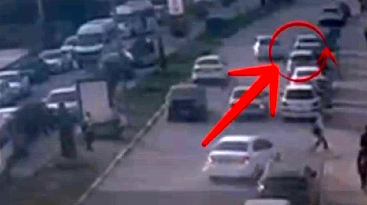 Osmaniye\'de düz kontak yaparak çaldıkları otomobille evlerden hırsızlık yapan 2 kişi tutuklandı