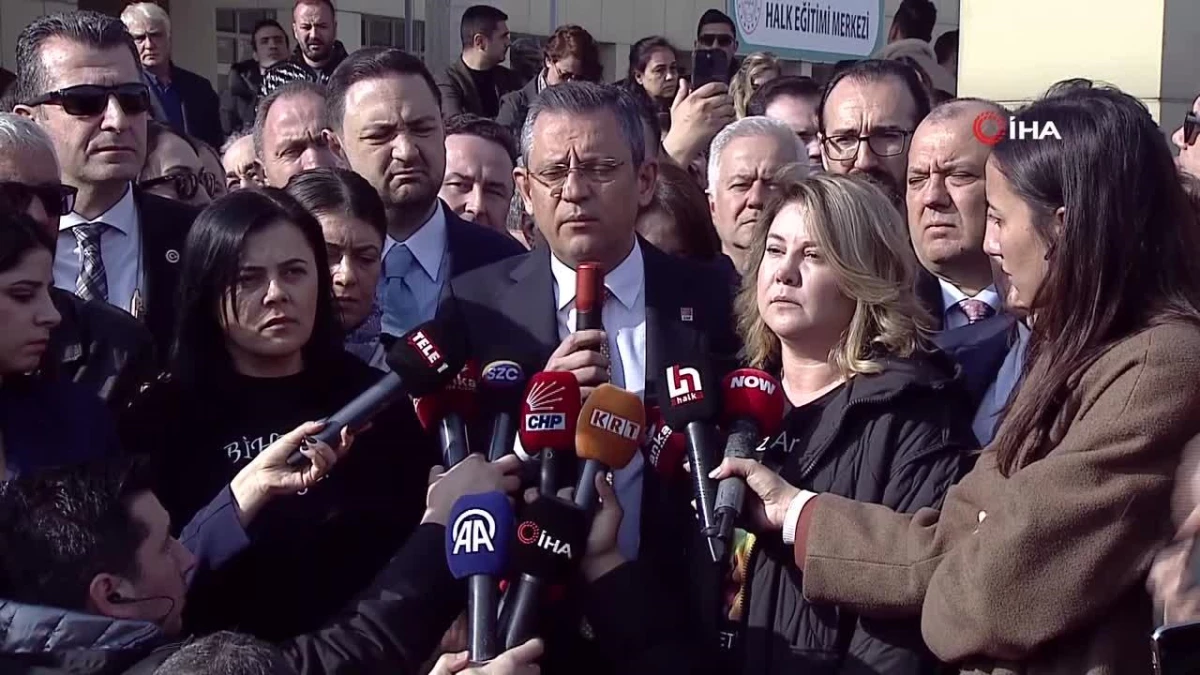 CHP Genel Başkanı Özel\'in katıldığı tren kazası davası ertelendi