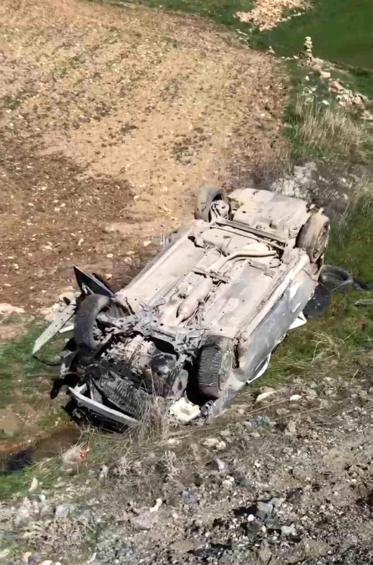 Diyarbakır Çermik\'te Otomobil Kazası: 1 Ölü, 1 Yaralı